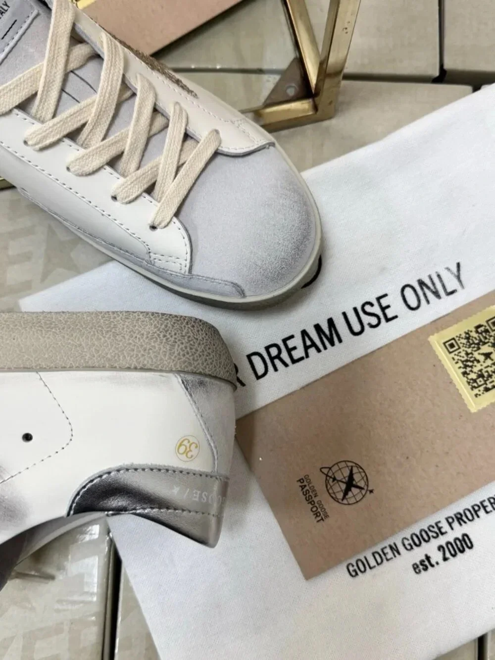 Golden Goose white low